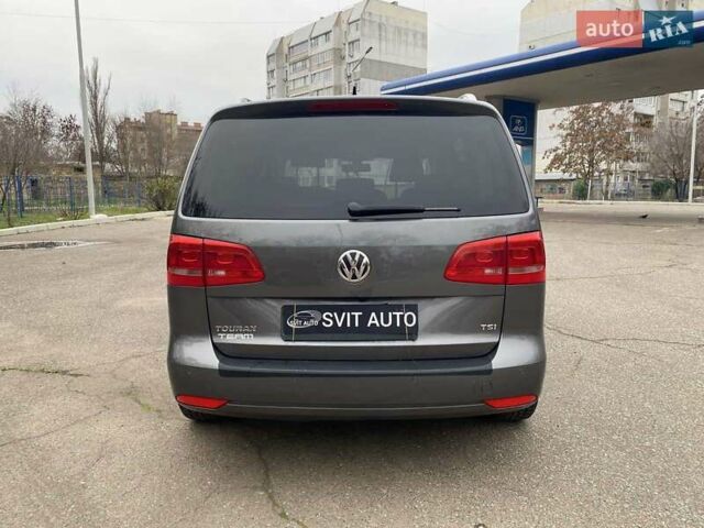 Серый Фольксваген Туран, объемом двигателя 1.39 л и пробегом 174 тыс. км за 10200 $, фото 12 на Automoto.ua