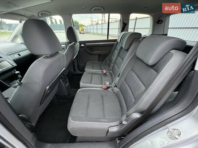 Сірий Фольксваген Туран, об'ємом двигуна 1.4 л та пробігом 223 тис. км за 7750 $, фото 78 на Automoto.ua