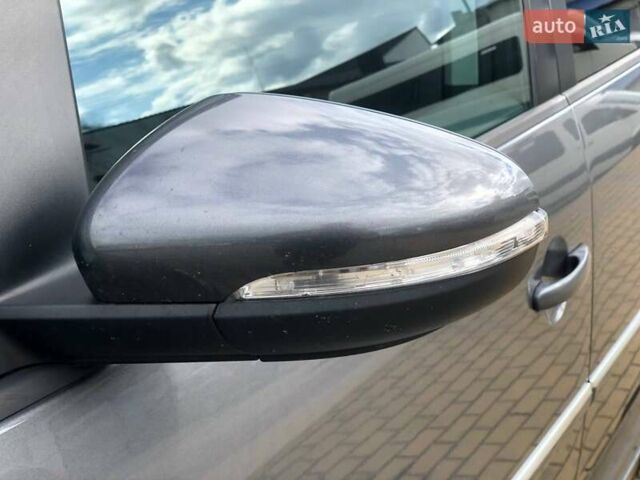 Серый Фольксваген Туран, объемом двигателя 1.4 л и пробегом 220 тыс. км за 10500 $, фото 34 на Automoto.ua