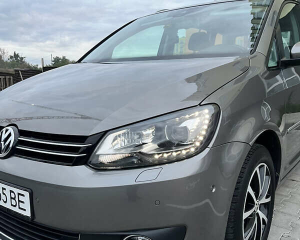 Сірий Фольксваген Туран, об'ємом двигуна 1.4 л та пробігом 199 тис. км за 9900 $, фото 3 на Automoto.ua