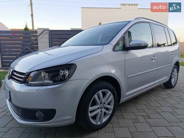 Серый Фольксваген Туран, объемом двигателя 1.6 л и пробегом 215 тыс. км за 10900 $, фото 3 на Automoto.ua