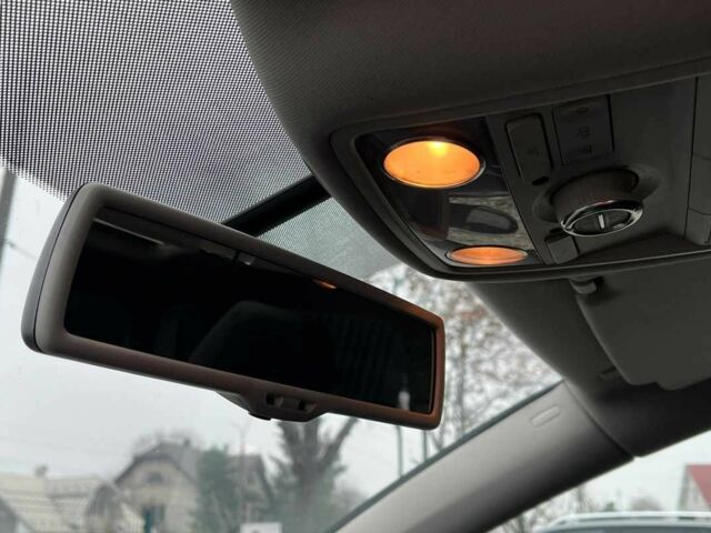 Серый Фольксваген Туран, объемом двигателя 1.6 л и пробегом 244 тыс. км за 9999 $, фото 16 на Automoto.ua