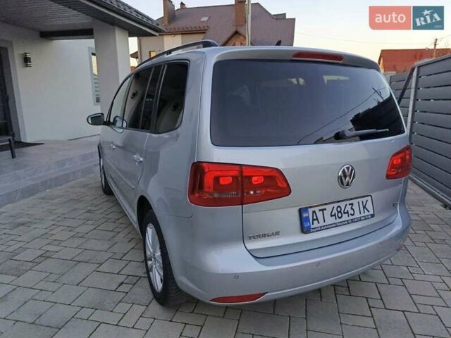 Серый Фольксваген Туран, объемом двигателя 1.6 л и пробегом 215 тыс. км за 10900 $, фото 29 на Automoto.ua