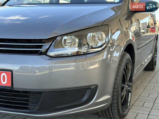 Серый Фольксваген Туран, объемом двигателя 1.39 л и пробегом 183 тыс. км за 8999 $, фото 4 на Automoto.ua