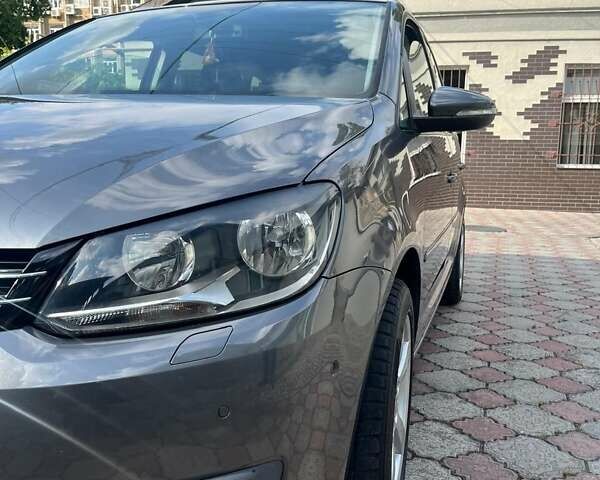 Серый Фольксваген Туран, объемом двигателя 1.39 л и пробегом 172 тыс. км за 9200 $, фото 4 на Automoto.ua