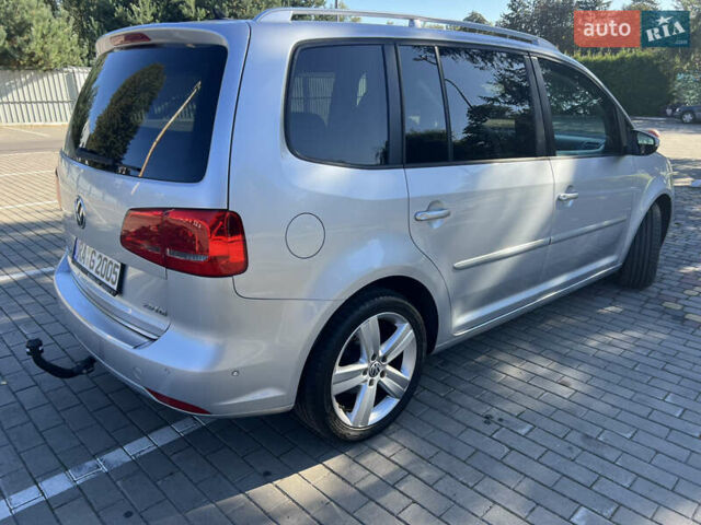 Серый Фольксваген Туран, объемом двигателя 2 л и пробегом 252 тыс. км за 11750 $, фото 15 на Automoto.ua