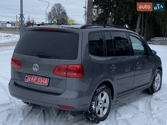 Серый Фольксваген Туран, объемом двигателя 1.39 л и пробегом 206 тыс. км за 9700 $, фото 6 на Automoto.ua