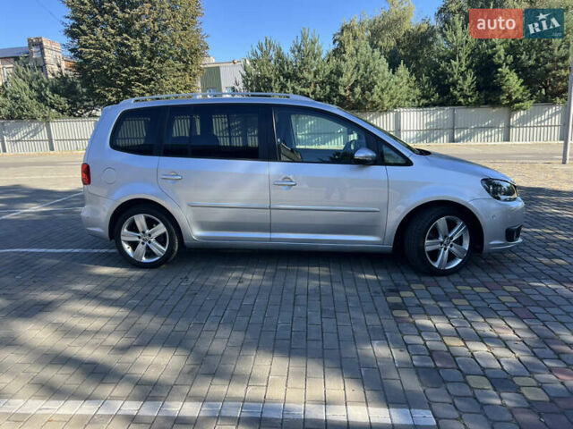 Серый Фольксваген Туран, объемом двигателя 2 л и пробегом 252 тыс. км за 11750 $, фото 9 на Automoto.ua