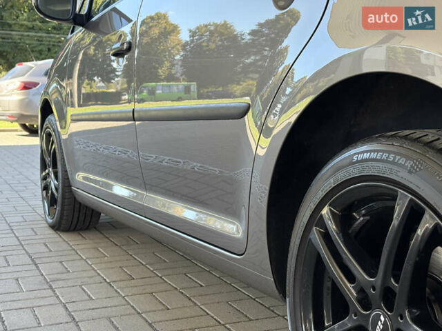 Серый Фольксваген Туран, объемом двигателя 1.39 л и пробегом 183 тыс. км за 8999 $, фото 11 на Automoto.ua