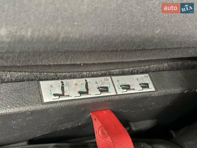 Серый Фольксваген Туран, объемом двигателя 1.39 л и пробегом 174 тыс. км за 10200 $, фото 49 на Automoto.ua