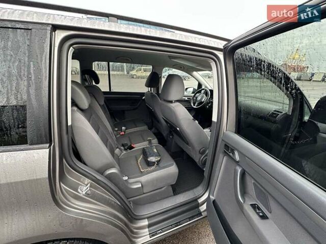 Сірий Фольксваген Туран, об'ємом двигуна 1.4 л та пробігом 215 тис. км за 9100 $, фото 17 на Automoto.ua