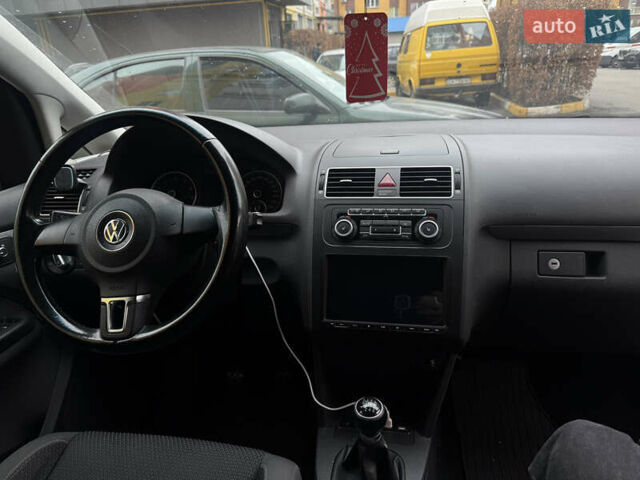 Сірий Фольксваген Туран, об'ємом двигуна 1.39 л та пробігом 227 тис. км за 10500 $, фото 8 на Automoto.ua