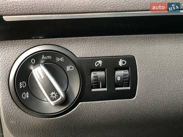 Серый Фольксваген Туран, объемом двигателя 1.4 л и пробегом 220 тыс. км за 10500 $, фото 37 на Automoto.ua