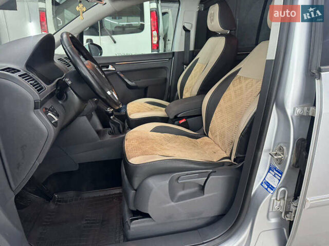 Серый Фольксваген Туран, объемом двигателя 1.4 л и пробегом 308 тыс. км за 6150 $, фото 29 на Automoto.ua