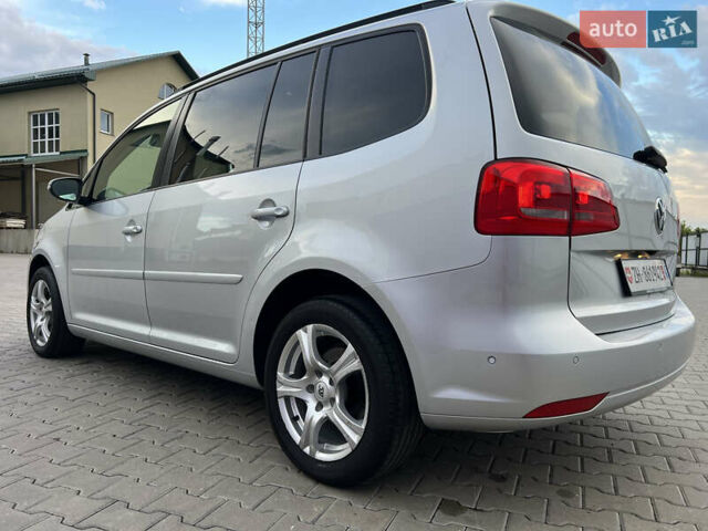Серый Фольксваген Туран, объемом двигателя 1.4 л и пробегом 223 тыс. км за 7850 $, фото 24 на Automoto.ua