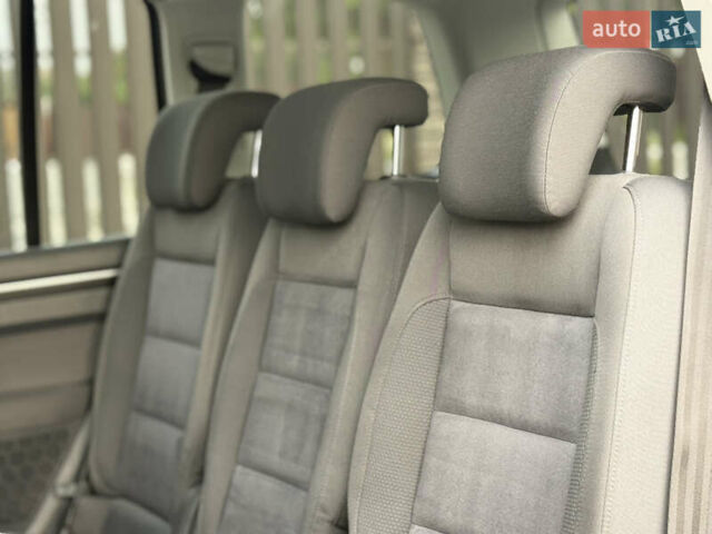 Сірий Фольксваген Туран, об'ємом двигуна 1.4 л та пробігом 217 тис. км за 9750 $, фото 14 на Automoto.ua