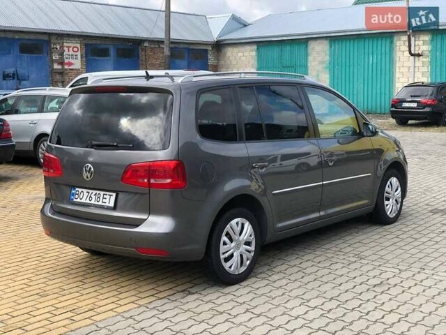 Серый Фольксваген Туран, объемом двигателя 1.4 л и пробегом 220 тыс. км за 10500 $, фото 4 на Automoto.ua