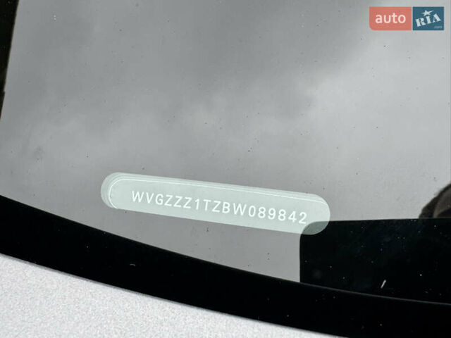 Серый Фольксваген Туран, объемом двигателя 1.39 л и пробегом 225 тыс. км за 9950 $, фото 62 на Automoto.ua