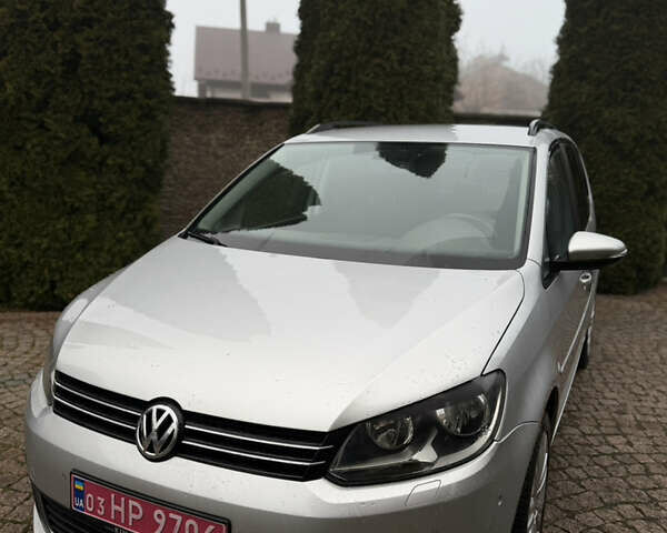 Серый Фольксваген Туран, объемом двигателя 1.6 л и пробегом 245 тыс. км за 10200 $, фото 24 на Automoto.ua