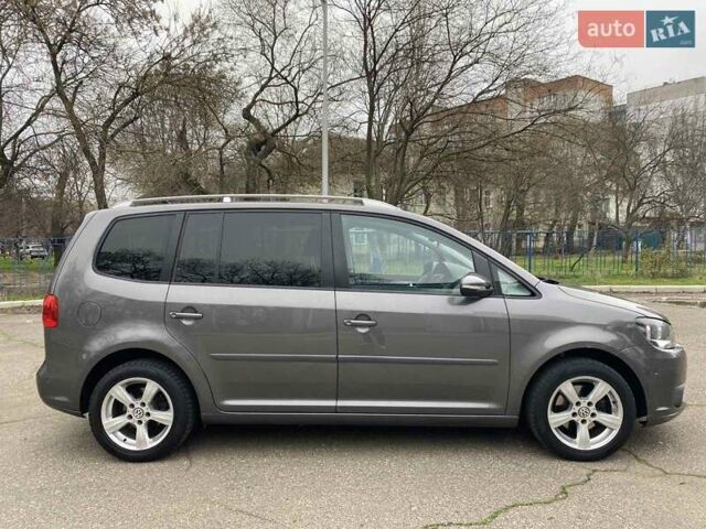 Серый Фольксваген Туран, объемом двигателя 1.39 л и пробегом 174 тыс. км за 10200 $, фото 9 на Automoto.ua