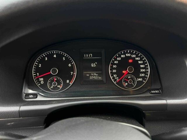 Серый Фольксваген Туран, объемом двигателя 1.4 л и пробегом 224 тыс. км за 7500 $, фото 13 на Automoto.ua