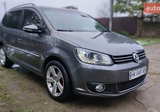 Серый Фольксваген Туран, объемом двигателя 1.6 л и пробегом 302 тыс. км за 10550 $, фото 6 на Automoto.ua