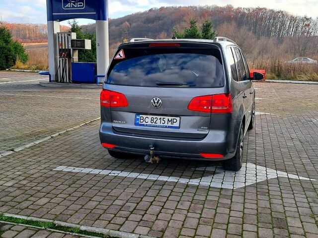 Серый Фольксваген Туран, объемом двигателя 1.6 л и пробегом 268 тыс. км за 10200 $, фото 8 на Automoto.ua