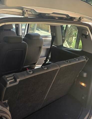 Серый Фольксваген Туран, объемом двигателя 1.97 л и пробегом 225 тыс. км за 10900 $, фото 21 на Automoto.ua