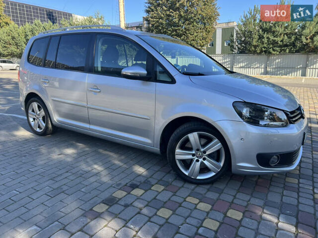 Серый Фольксваген Туран, объемом двигателя 2 л и пробегом 252 тыс. км за 11750 $, фото 6 на Automoto.ua
