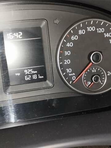 Серый Фольксваген Туран, объемом двигателя 1.39 л и пробегом 63 тыс. км за 11000 $, фото 6 на Automoto.ua