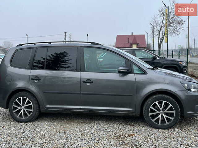 Серый Фольксваген Туран, объемом двигателя 1.6 л и пробегом 244 тыс. км за 9999 $, фото 7 на Automoto.ua