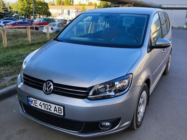 Серый Фольксваген Туран, объемом двигателя 1.6 л и пробегом 190 тыс. км за 10500 $, фото 12 на Automoto.ua