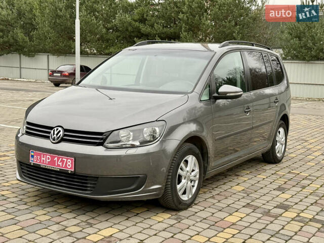 Сірий Фольксваген Туран, об'ємом двигуна 1.6 л та пробігом 244 тис. км за 10550 $, фото 19 на Automoto.ua