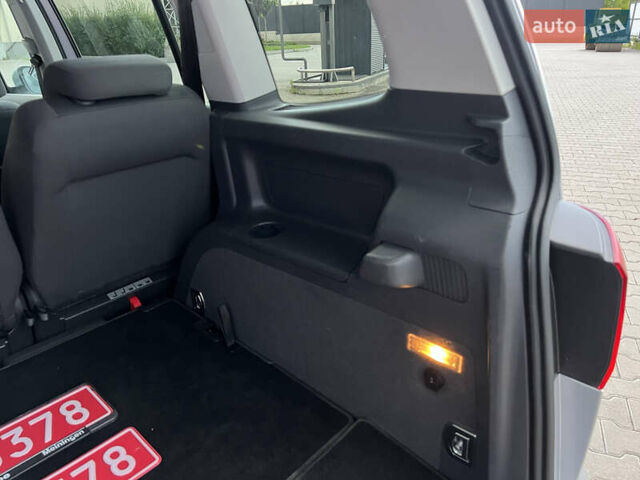 Сірий Фольксваген Туран, об'ємом двигуна 1.4 л та пробігом 223 тис. км за 7750 $, фото 89 на Automoto.ua