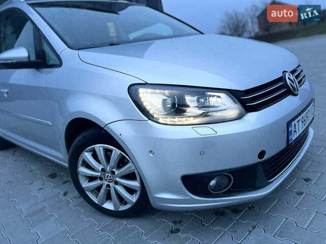 Серый Фольксваген Туран, объемом двигателя 1.6 л и пробегом 290 тыс. км за 9200 $, фото 5 на Automoto.ua