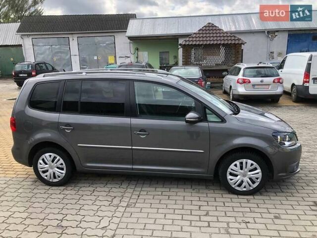 Серый Фольксваген Туран, объемом двигателя 1.4 л и пробегом 220 тыс. км за 10500 $, фото 3 на Automoto.ua