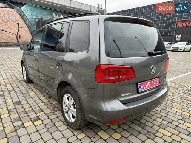 Сірий Фольксваген Туран, об'ємом двигуна 1.6 л та пробігом 244 тис. км за 10550 $, фото 8 на Automoto.ua