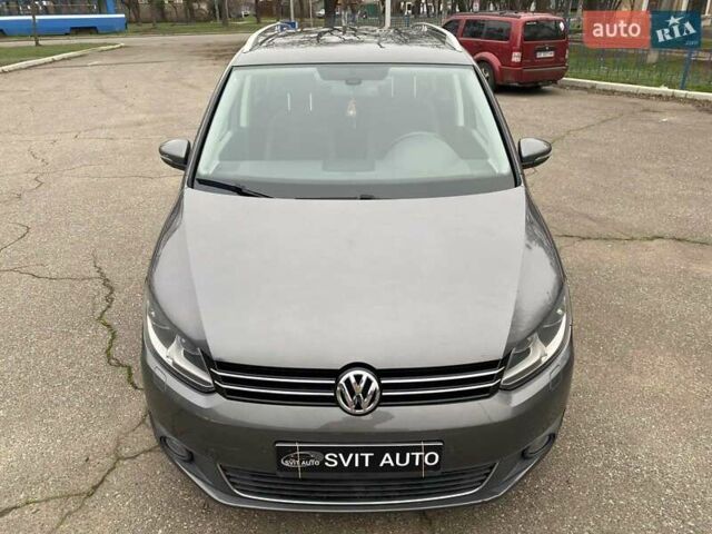 Серый Фольксваген Туран, объемом двигателя 1.39 л и пробегом 174 тыс. км за 10200 $, фото 6 на Automoto.ua