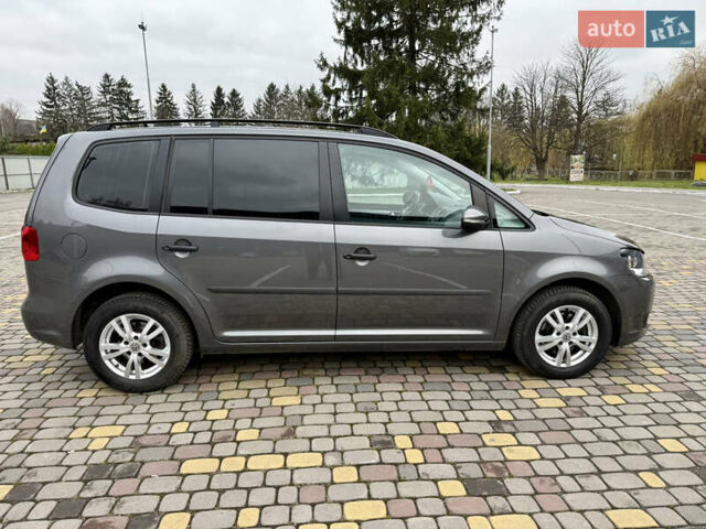 Сірий Фольксваген Туран, об'ємом двигуна 1.6 л та пробігом 244 тис. км за 10550 $, фото 5 на Automoto.ua