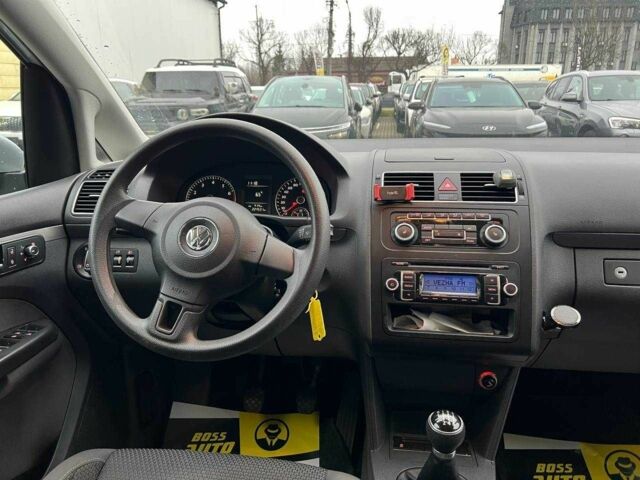 Серый Фольксваген Туран, объемом двигателя 1.4 л и пробегом 224 тыс. км за 7500 $, фото 10 на Automoto.ua