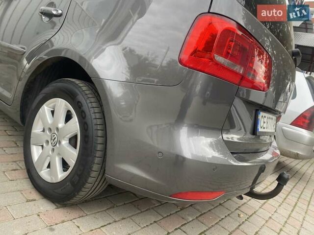 Серый Фольксваген Туран, объемом двигателя 1.6 л и пробегом 254 тыс. км за 10200 $, фото 15 на Automoto.ua