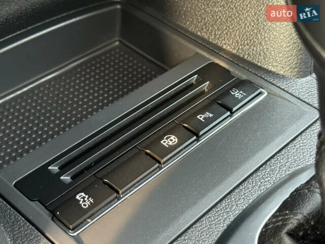 Сірий Фольксваген Туран, об'ємом двигуна 1.4 л та пробігом 217 тис. км за 9750 $, фото 41 на Automoto.ua