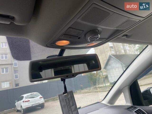 Сірий Фольксваген Туран, об'ємом двигуна 1.6 л та пробігом 254 тис. км за 10750 $, фото 39 на Automoto.ua