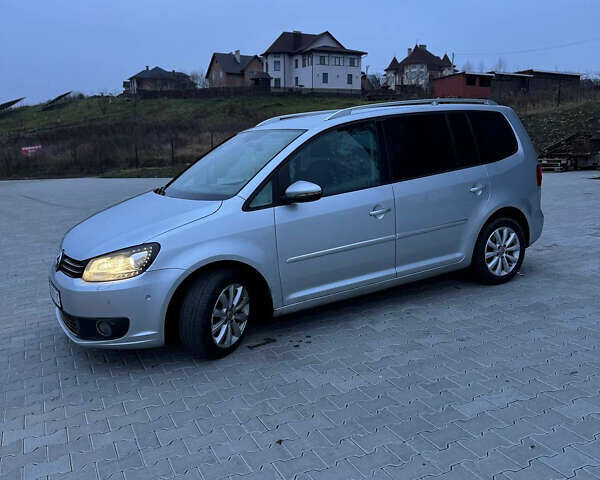 Серый Фольксваген Туран, объемом двигателя 1.6 л и пробегом 290 тыс. км за 9200 $, фото 14 на Automoto.ua