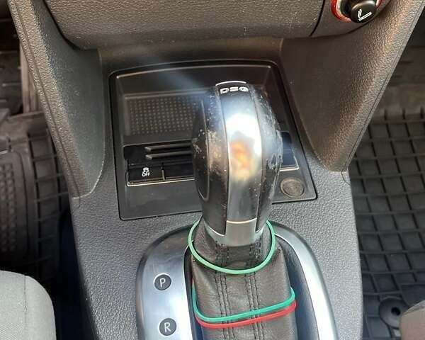 Серый Фольксваген Туран, объемом двигателя 1.39 л и пробегом 172 тыс. км за 9200 $, фото 10 на Automoto.ua