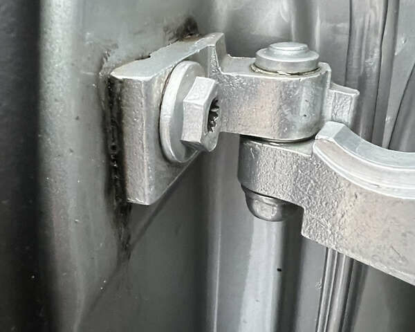 Сірий Фольксваген Туран, об'ємом двигуна 1.4 л та пробігом 223 тис. км за 7750 $, фото 48 на Automoto.ua