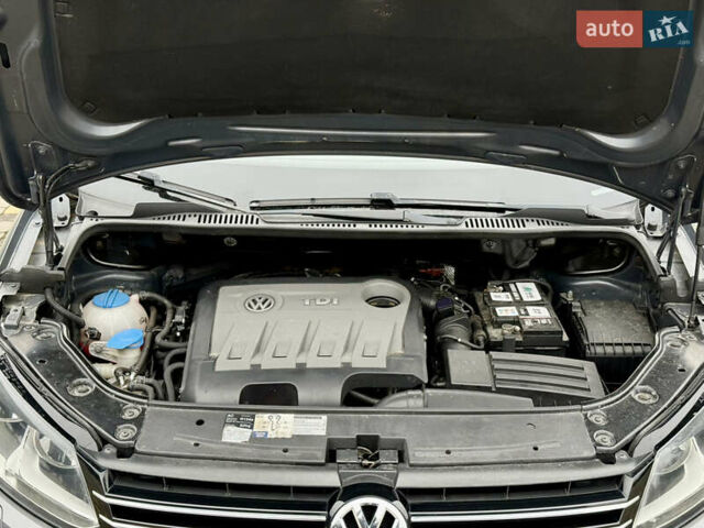 Сірий Фольксваген Туран, об'ємом двигуна 1.6 л та пробігом 244 тис. км за 10550 $, фото 38 на Automoto.ua