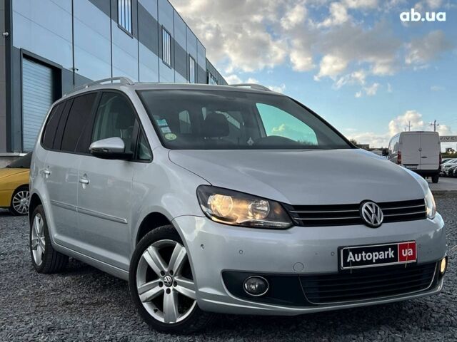 Сірий Фольксваген Туран, об'ємом двигуна 1.6 л та пробігом 269 тис. км за 10990 $, фото 10 на Automoto.ua