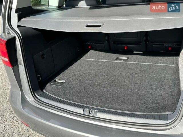 Сірий Фольксваген Туран, об'ємом двигуна 1.97 л та пробігом 52 тис. км за 16500 $, фото 8 на Automoto.ua