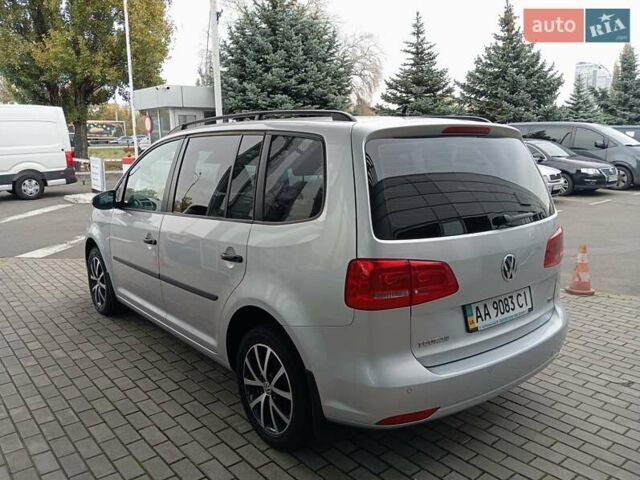 Серый Фольксваген Туран, объемом двигателя 1.39 л и пробегом 169 тыс. км за 11200 $, фото 6 на Automoto.ua